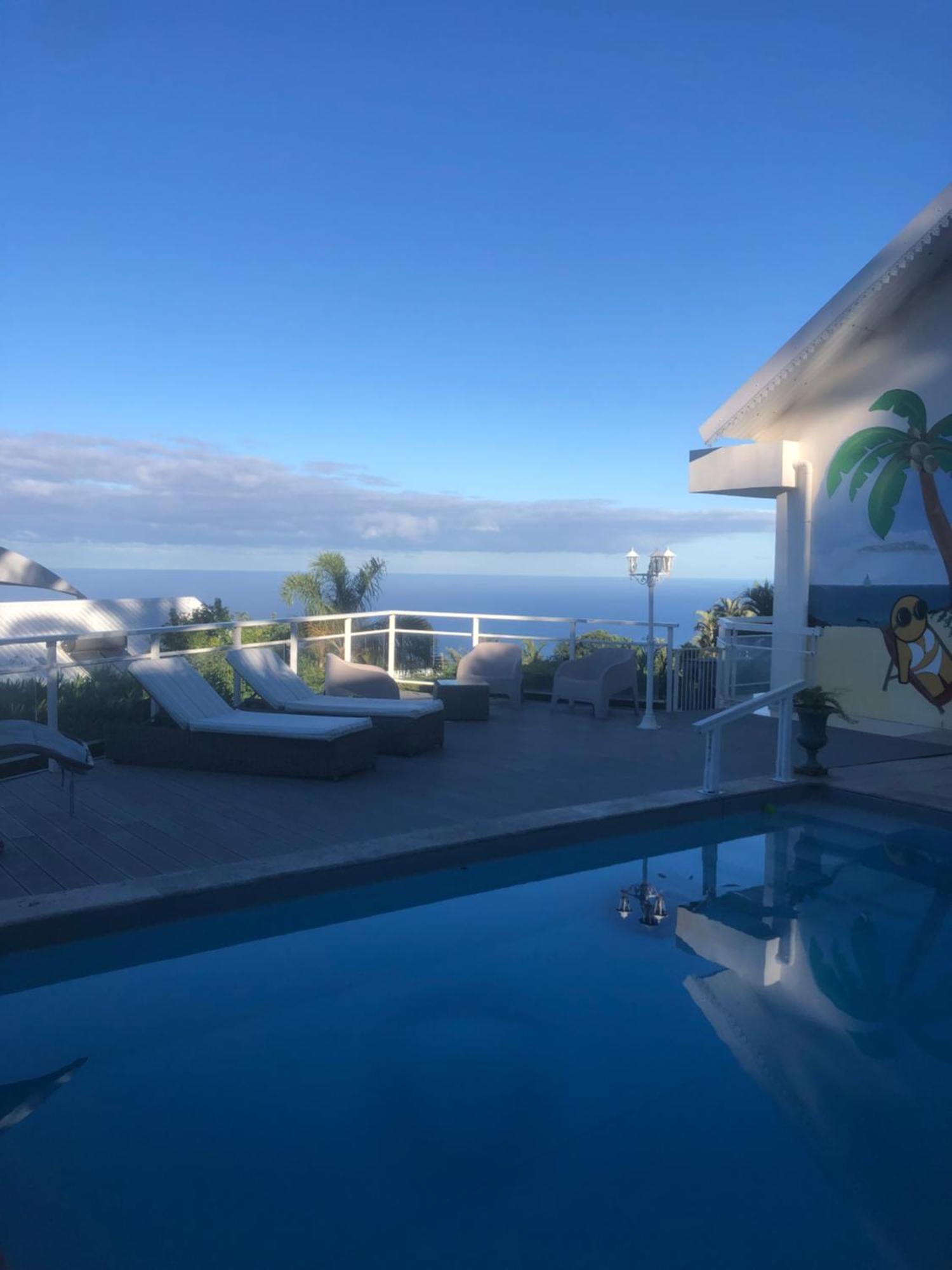 St Leu -Villa D'Artiste, Superbe Vue Mer, Piscine Chauffee Saint-Leu Zewnętrze zdjęcie